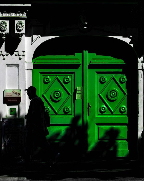 Green door